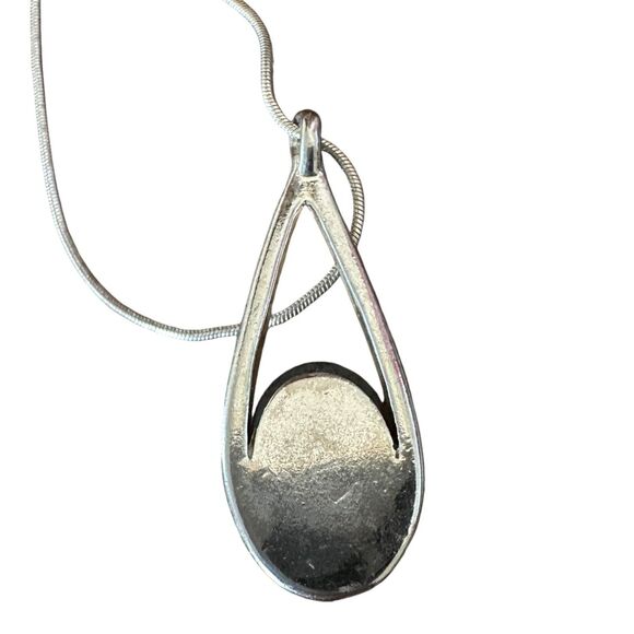 Vintage Sterling Silver Black Onyx Teardrop Pendant Artisan 2 Inch 16 Grams - Picture 2 of 4